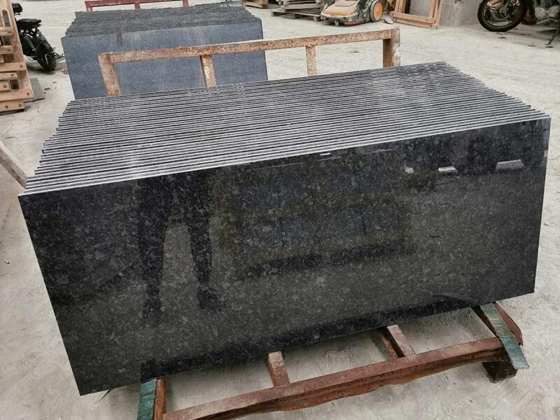 Angola Black Granite Polished Surface (4)