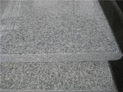 G603 Bianco Crystal Granite Stairs